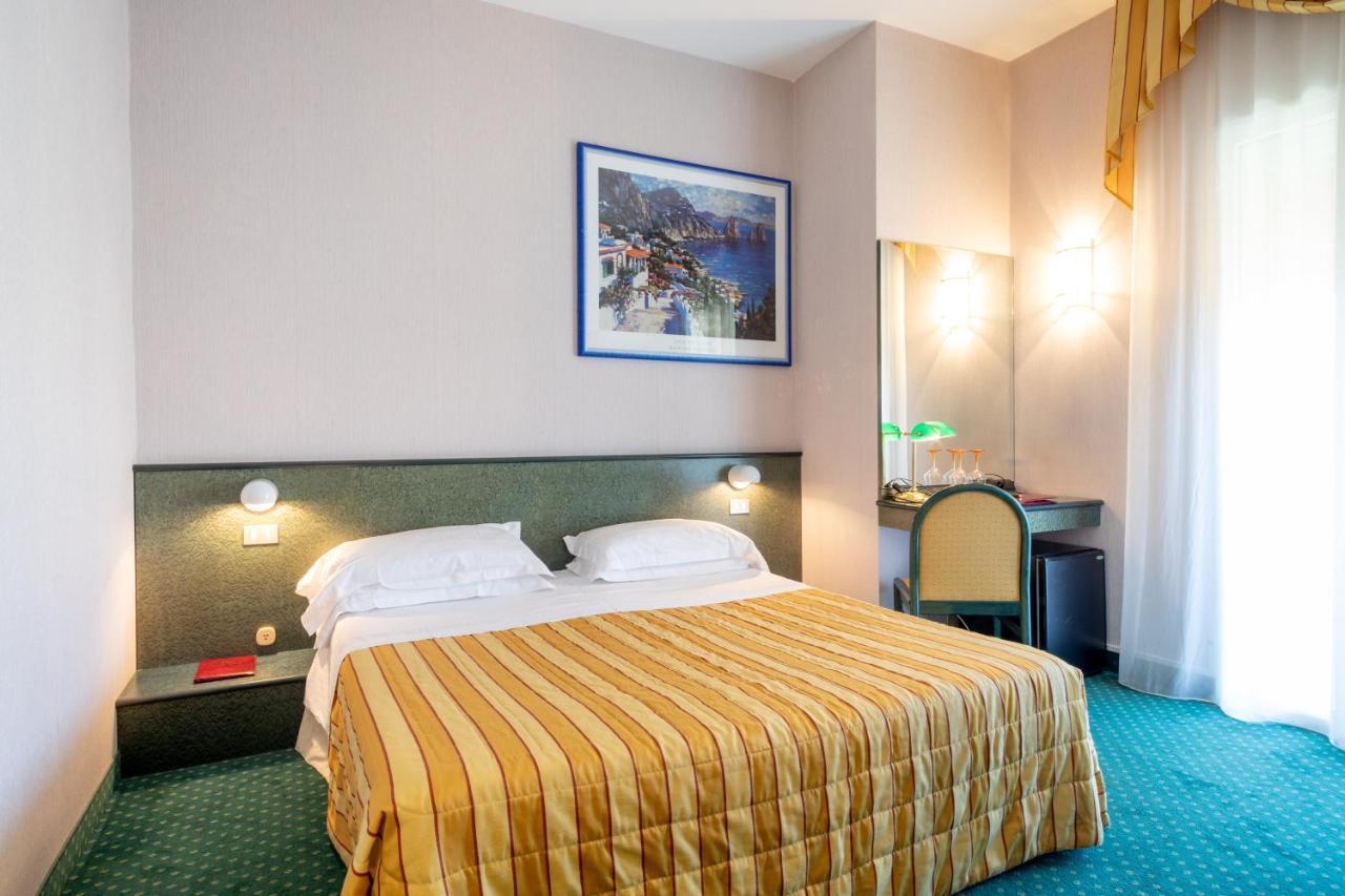 Hotel Capri Bardolino 3S Extérieur photo